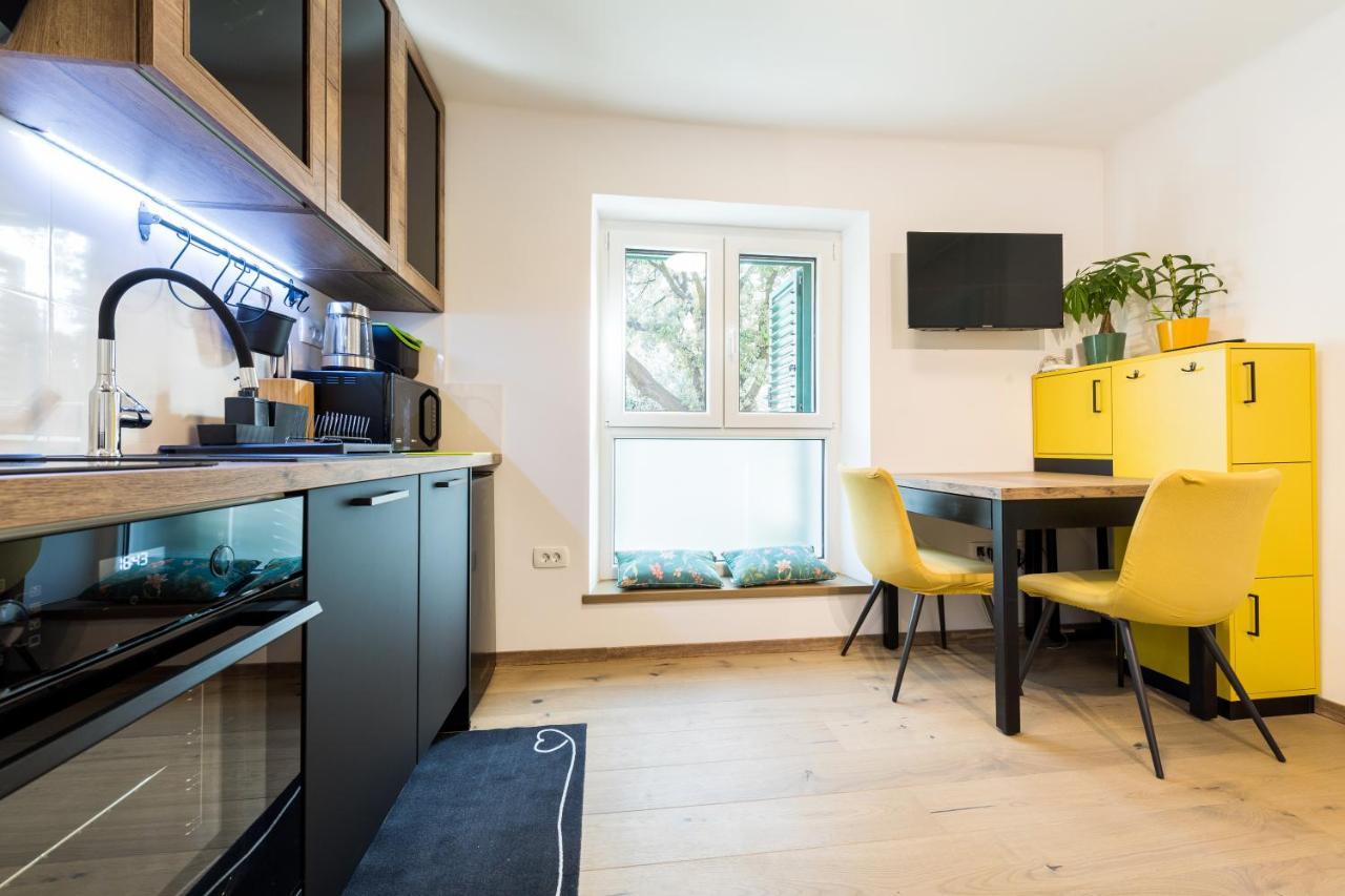 Zuzu Apartment Split Exteriör bild